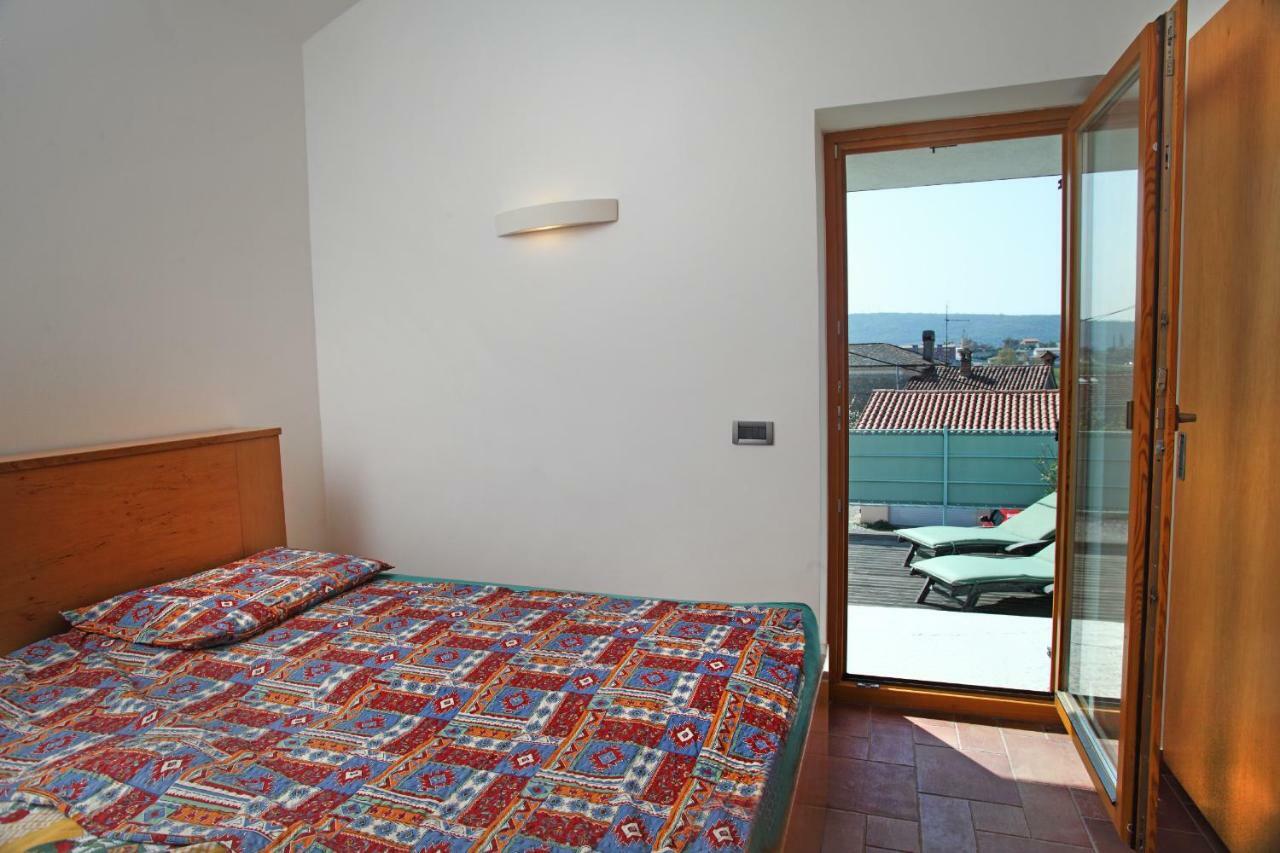 Spacious Villa In Parecag With A Swimming Pool Sečovlje 外观 照片