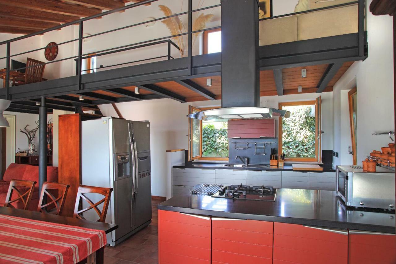 Spacious Villa In Parecag With A Swimming Pool Sečovlje 外观 照片