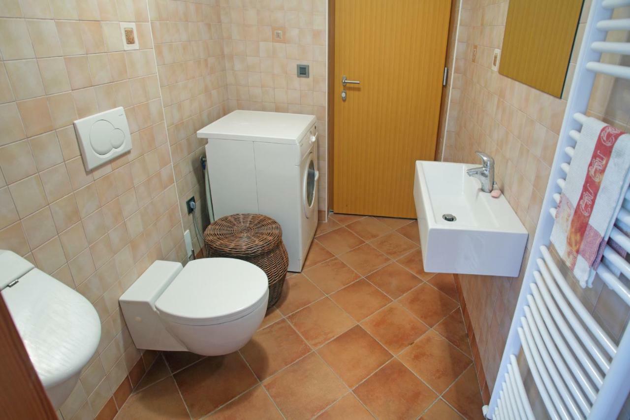 Spacious Villa In Parecag With A Swimming Pool Sečovlje 外观 照片